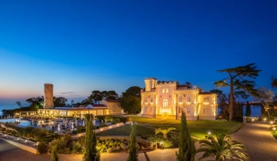 Isabella Island Resort